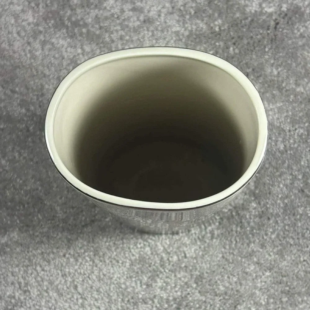 Floral Iris Vase Cream‎ Purple Ceramic Made in Japan Home Decor